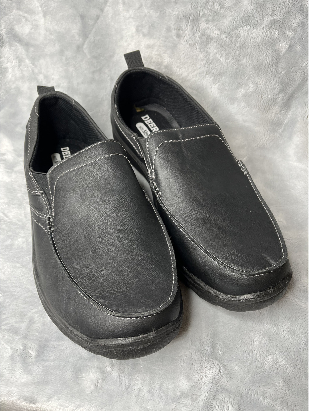 NWOT Deer Stags Men's Black/Everest2 Loafers Size 10.5